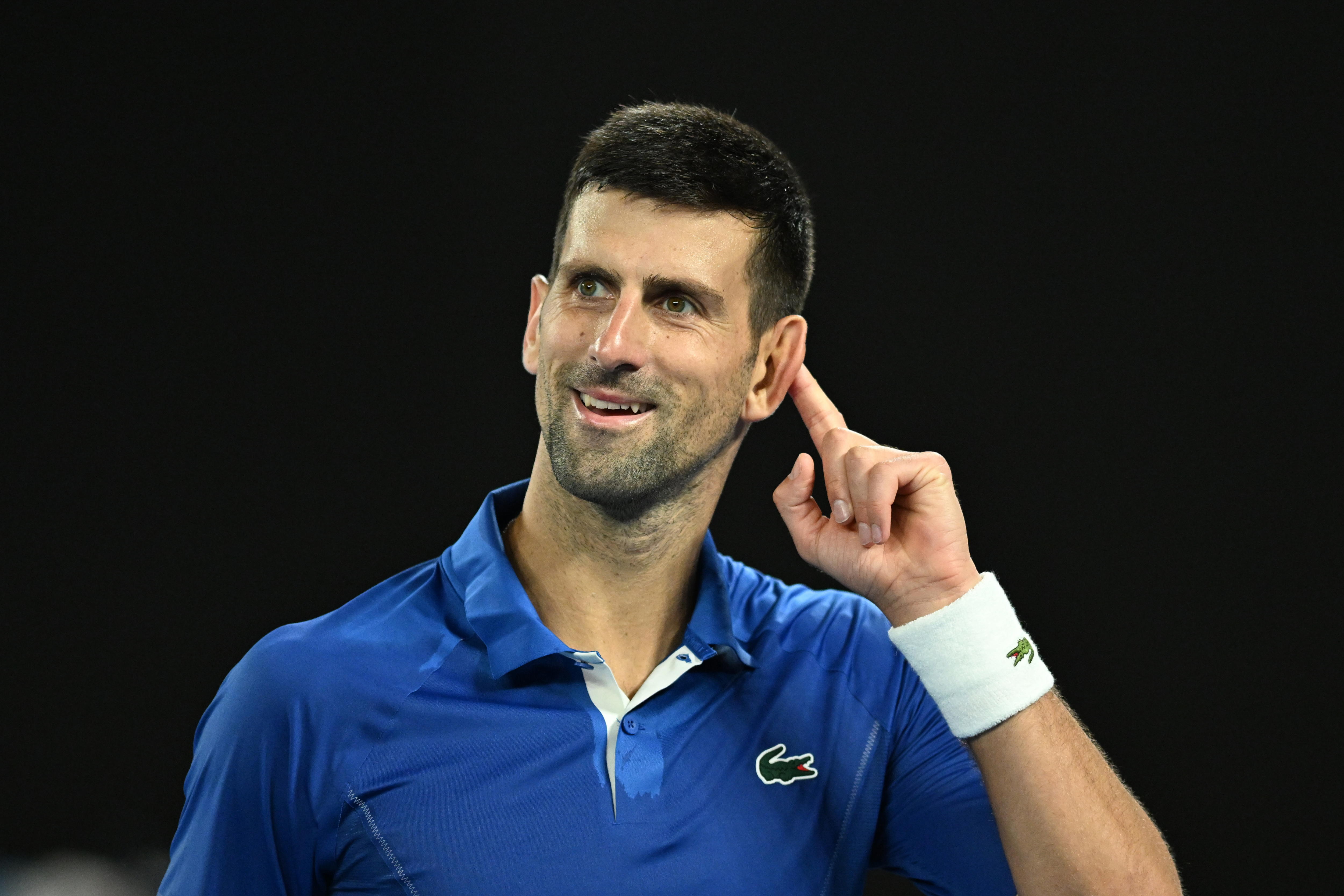 Djokovic y Sabalenka ratifican su favoritismo y avanzan en el Abierto de Australia
