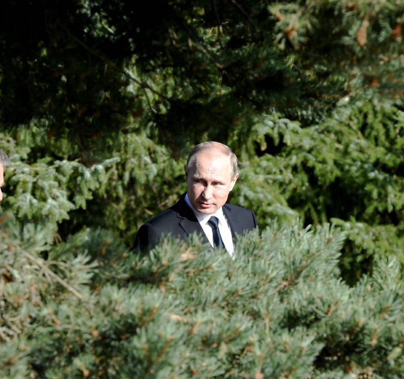 Putin, con licencia para espiar