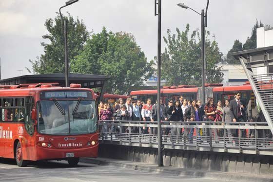Diariamente son capturadas tres personas por robar celulares en Transmilenio