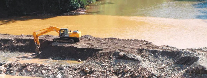 Más de 500,000 mineros de oro a pequeña escala realizan operaciones en la Amazonía. /World Resources Institute