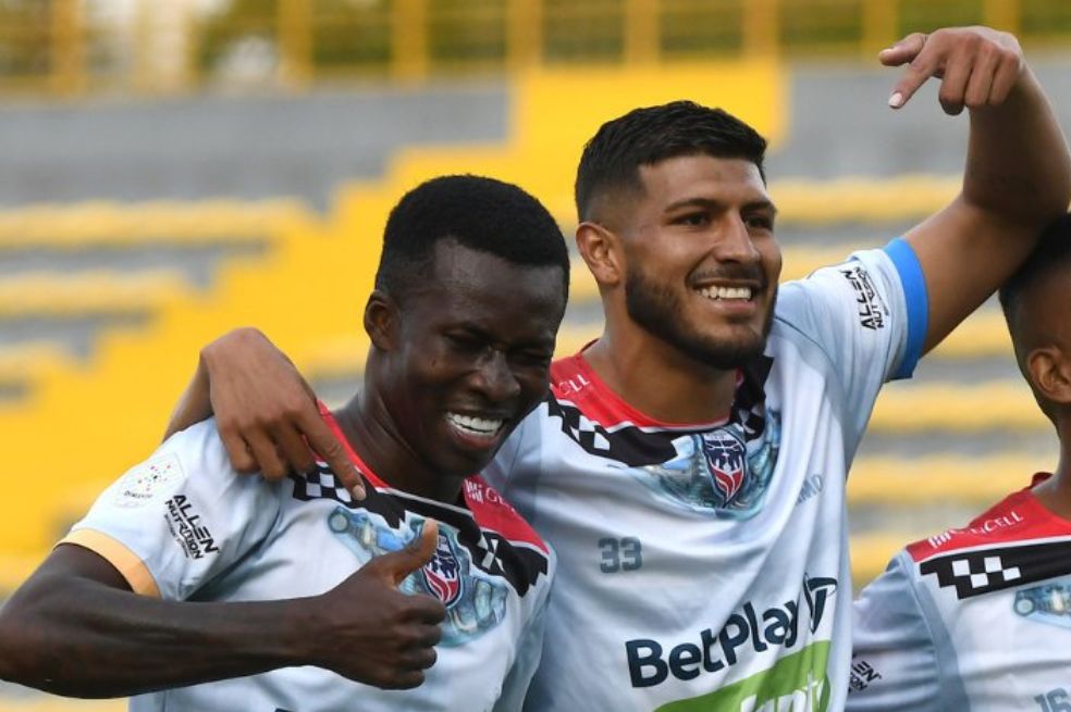 Los ‘amix’ le quitaron el invicto al líder: Fortaleza le ganó a Junior en Bogotá