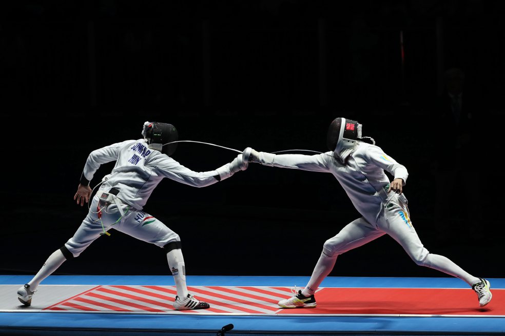 Polonia anuló prueba de esgrima para París-2024, tras reintegración de los rusos