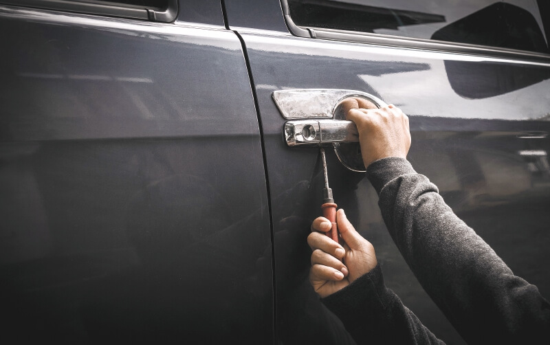 Policías descubren red de robo de carros y terminan denunciados por extorsión
