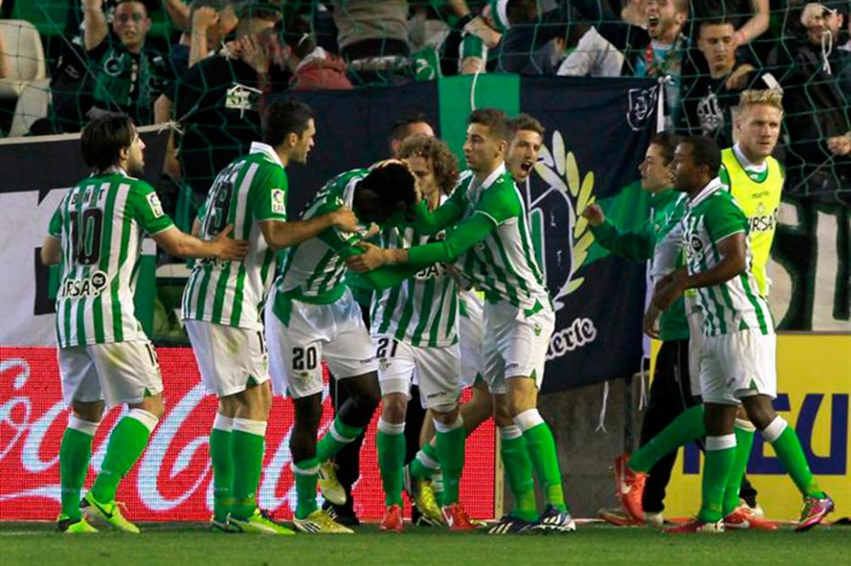 Dorlan Pabón marcó para Betis en el juego que abrió la fecha 31