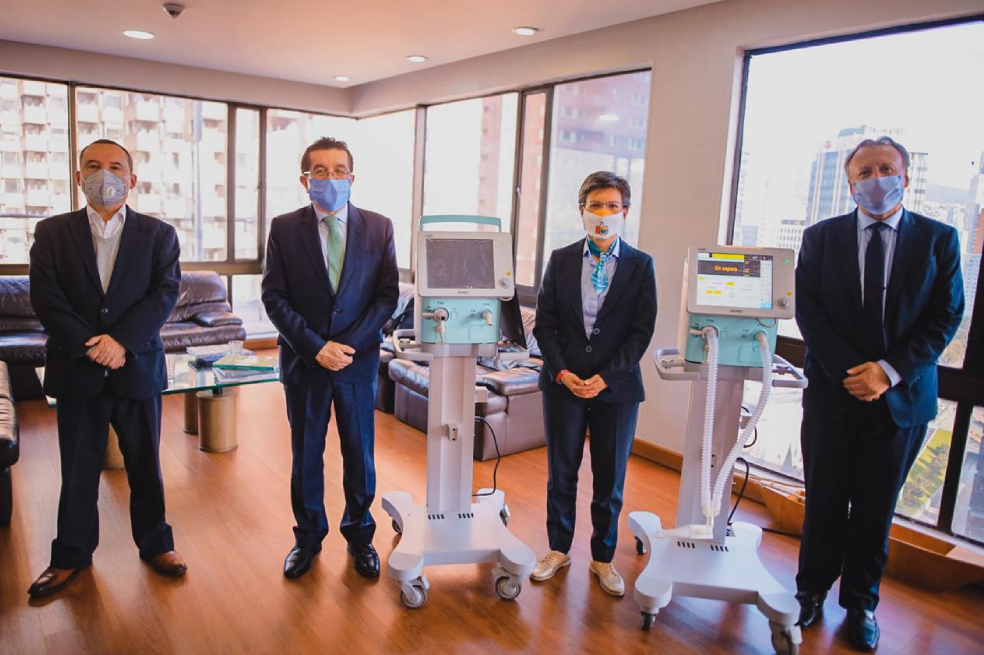 Acelerarán entrega de equipos para UCI y se aplaza idea de nuevo aislamiento en Bogotá