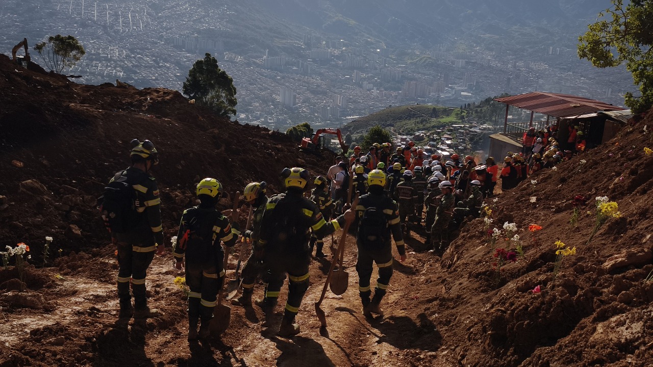 Derrumbe en Bello: autoridades finalizaron búsqueda de desaparecidos
