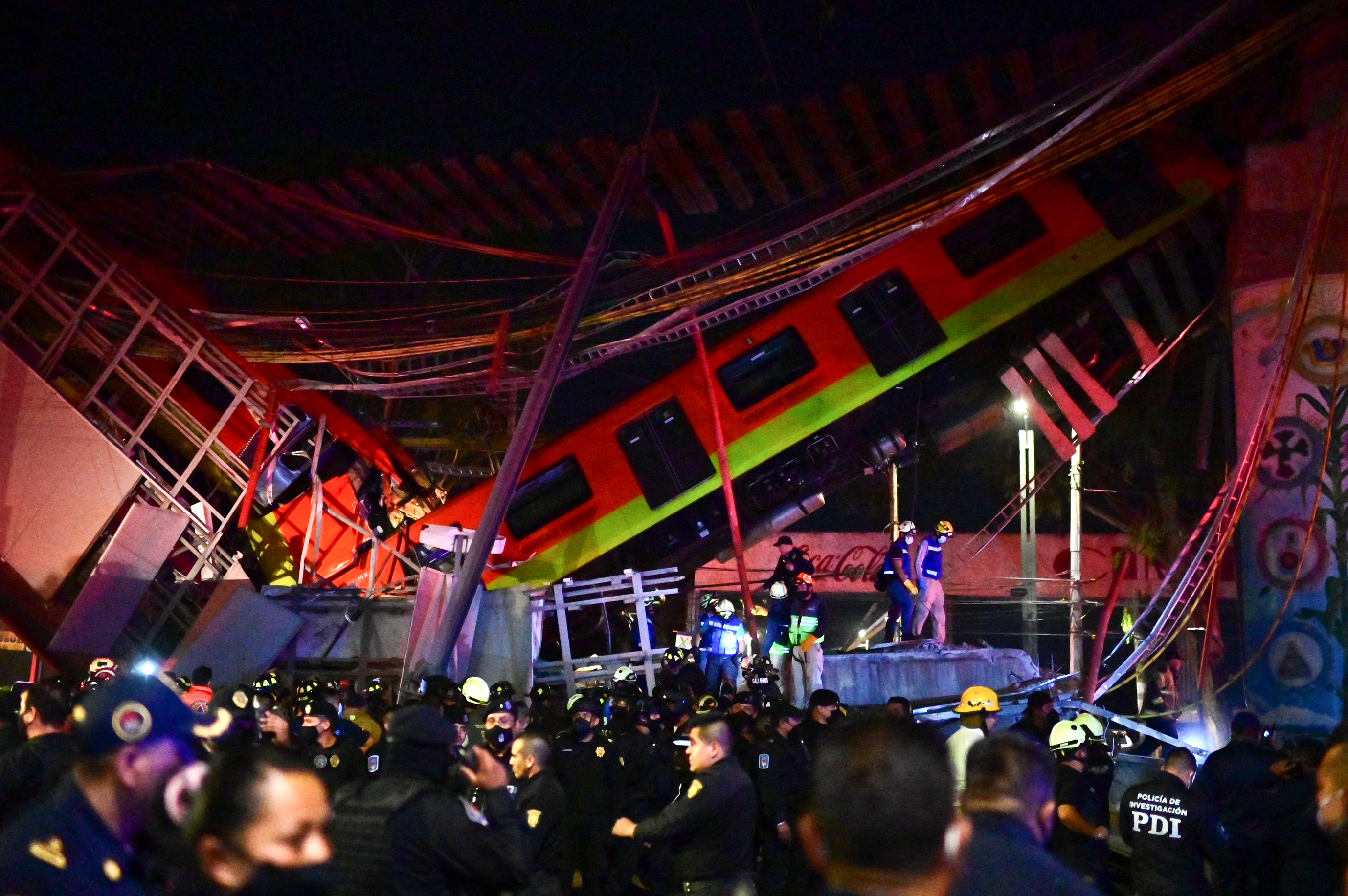 México: víctimas de desplome de metro, un año exigiendo justicia