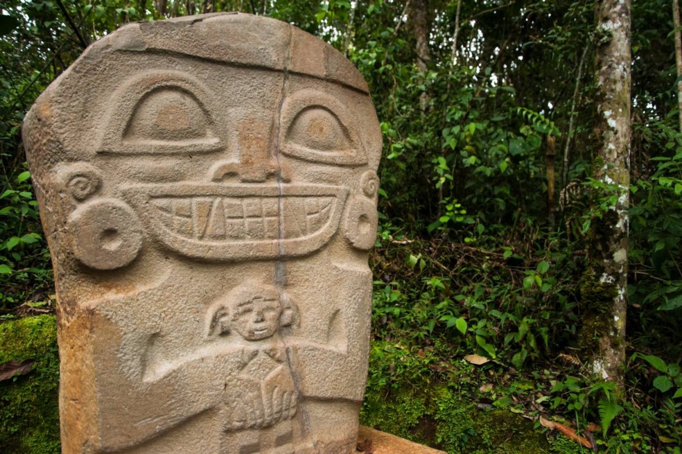¿Qué dicen los rostros de las esculturas precolombinas?