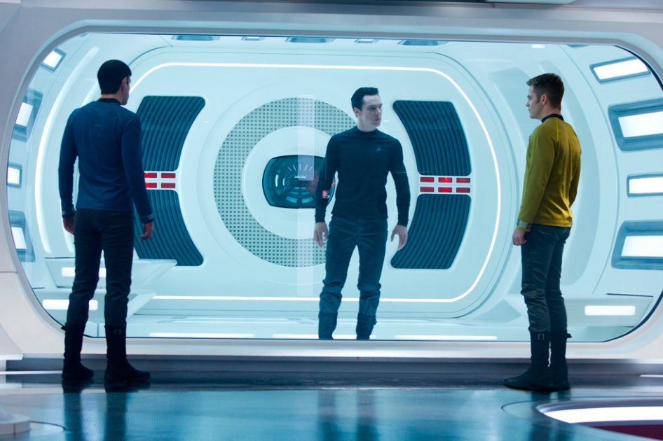 «Star Trek» vuelve al cine para derrotar a «Iron Man»
