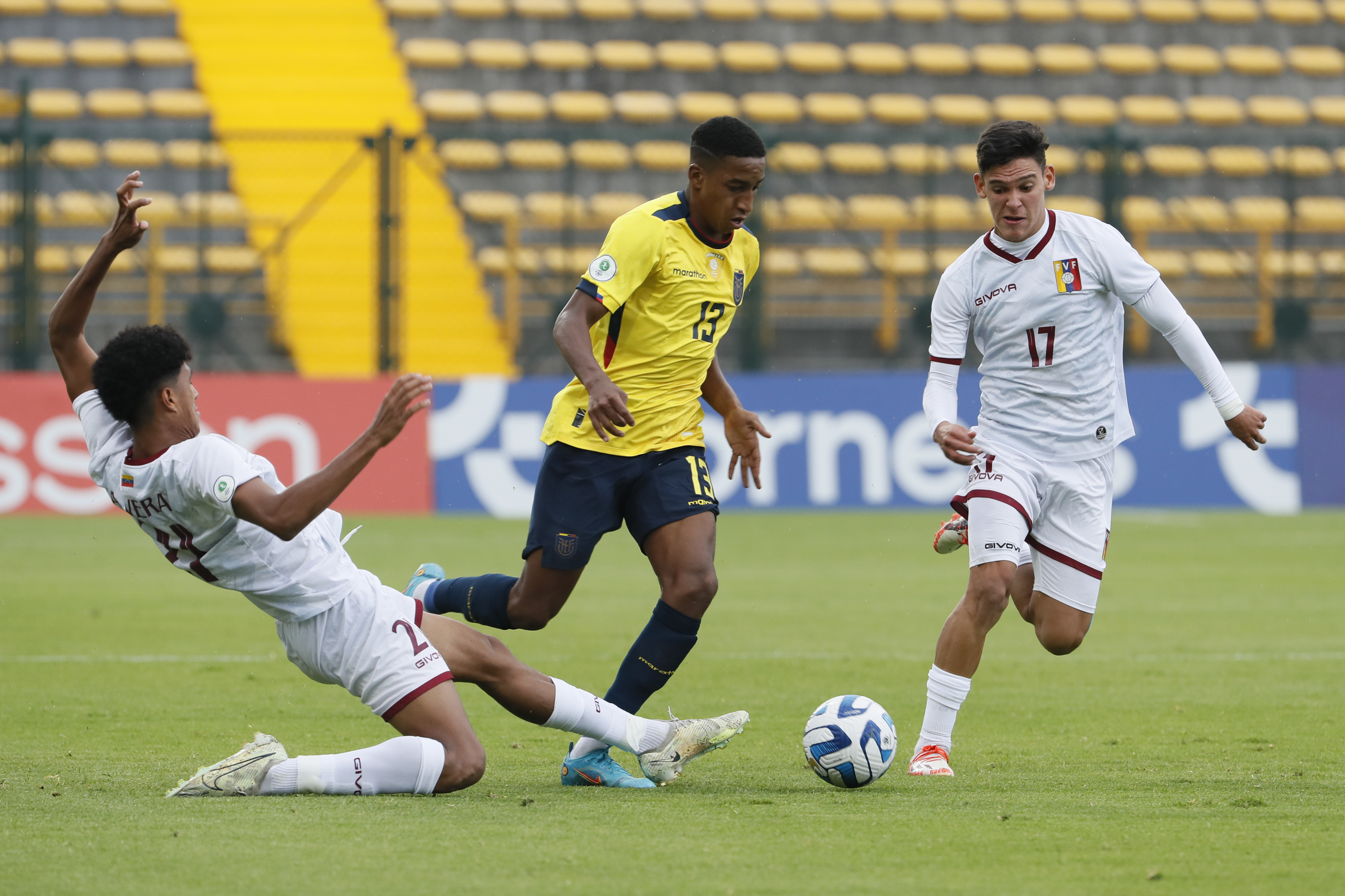 Ecuador y Venezuela sellaron un empate que clasificó a Colombia al Mundial Sub-20