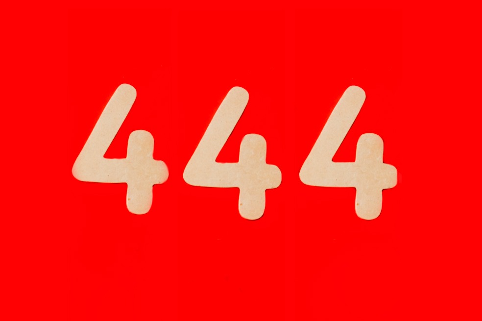 444: ¿Qué significa este número y cómo te guía en el amor?