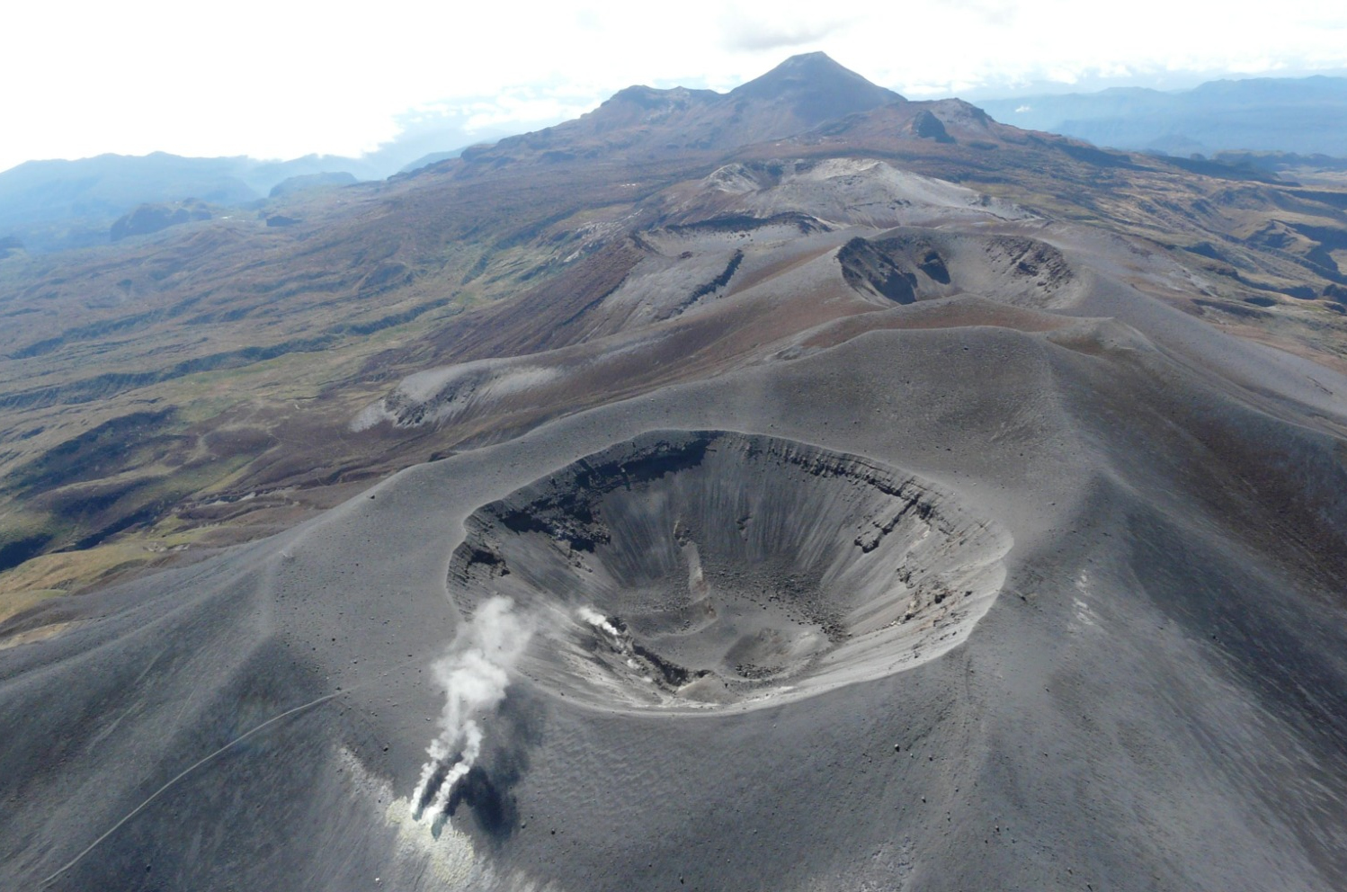 Volcán Puracé mantiene alerta naranja: SGC reporta cuatro emisiones de ceniza