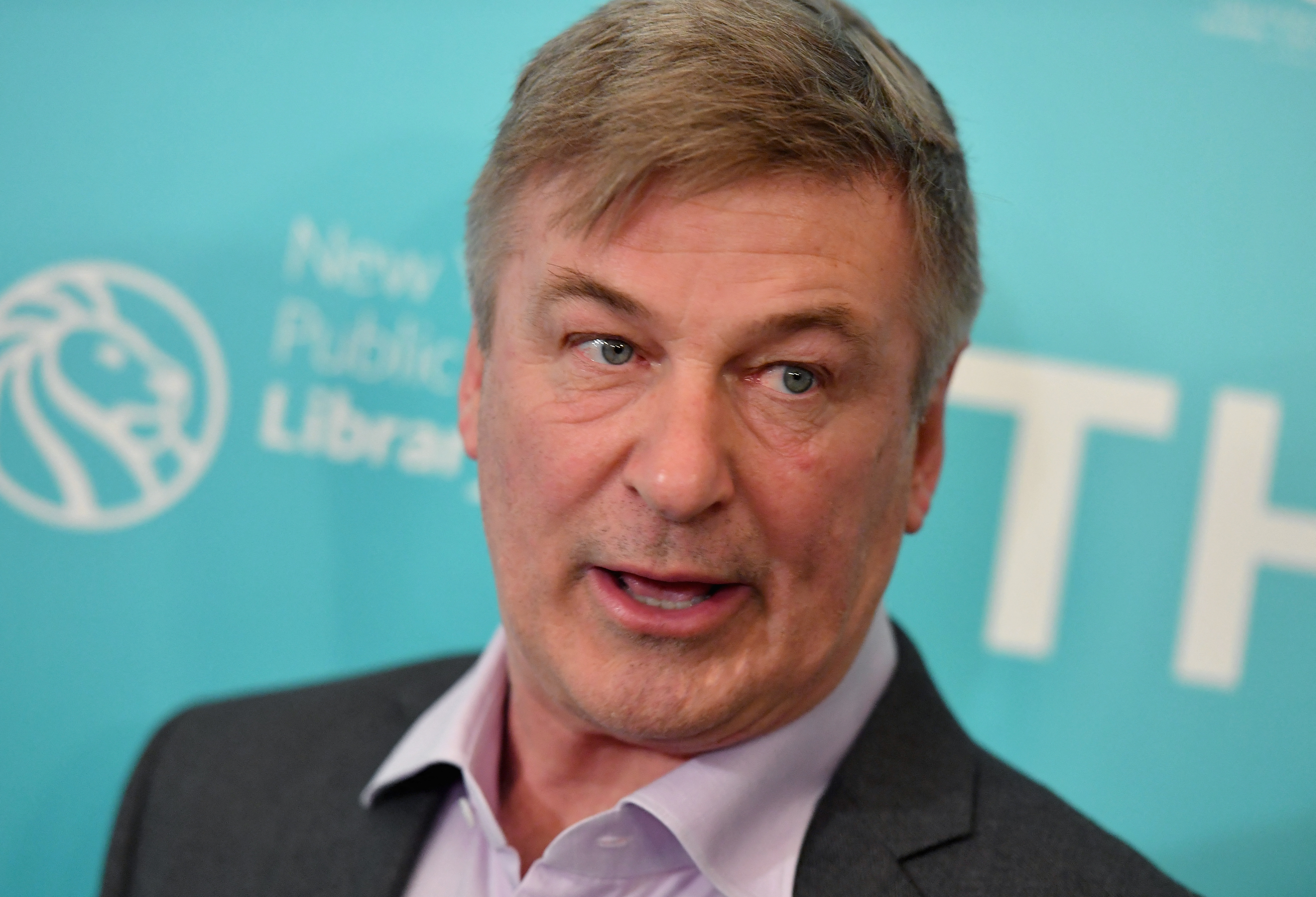 “Mi corazón está roto”, dice Alec Baldwin tras la muerte de Halyna Hutchins
