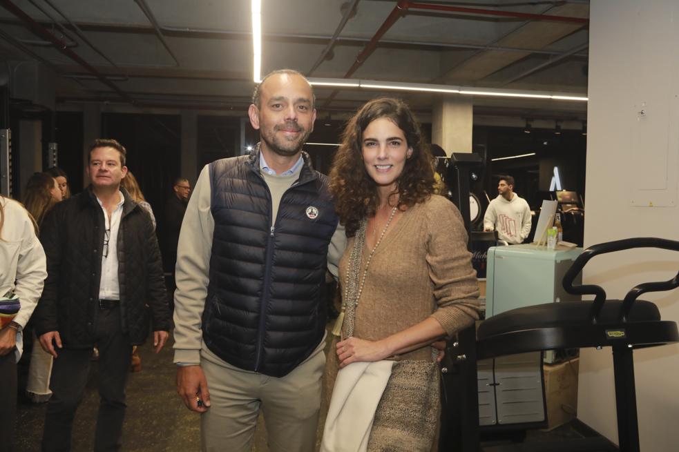 Fiesta de apertura de Brigada un GYM en la zona t de bogotá