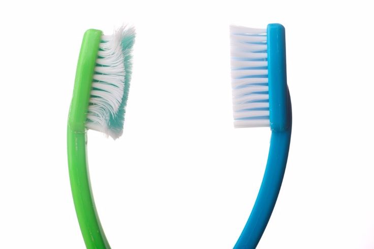 La higiene de tu cepillo dental es fundamental, por eso esta forma de mantenerlo desinfectado es ideal para tu salud oral.