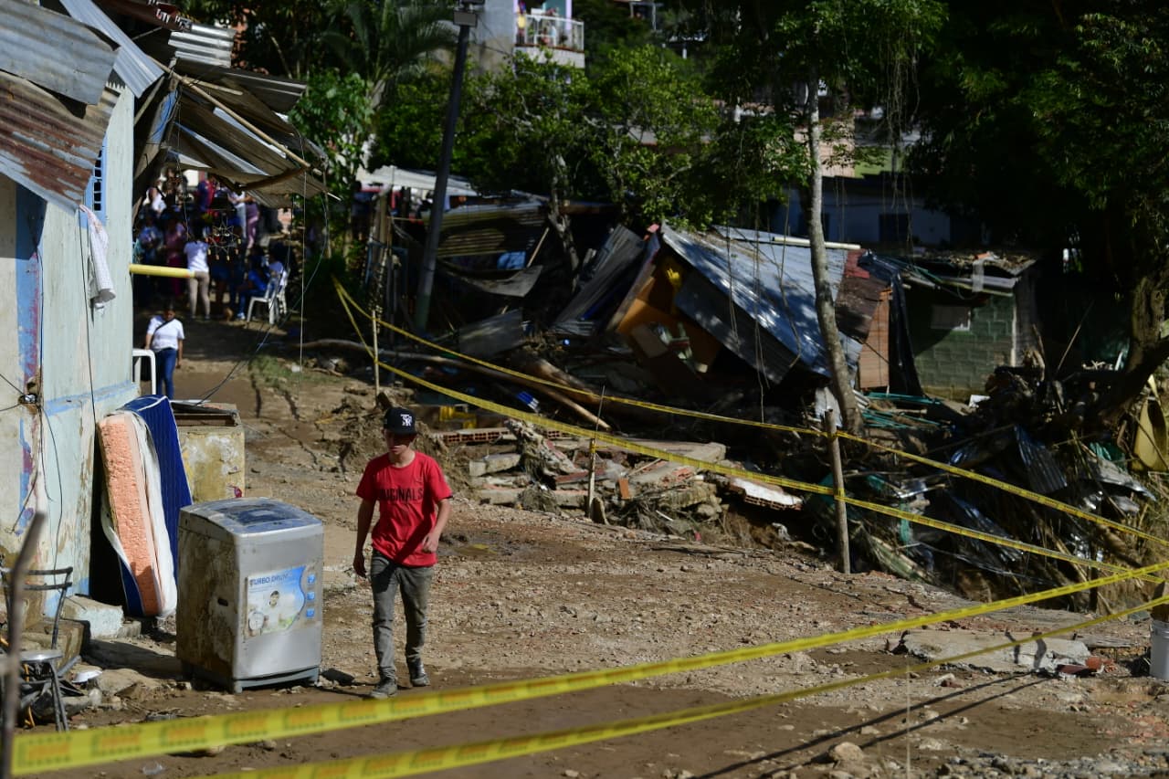 Voces de la creciente en Silvania: familia Villota y comunidad La Esperanza narran tragedia