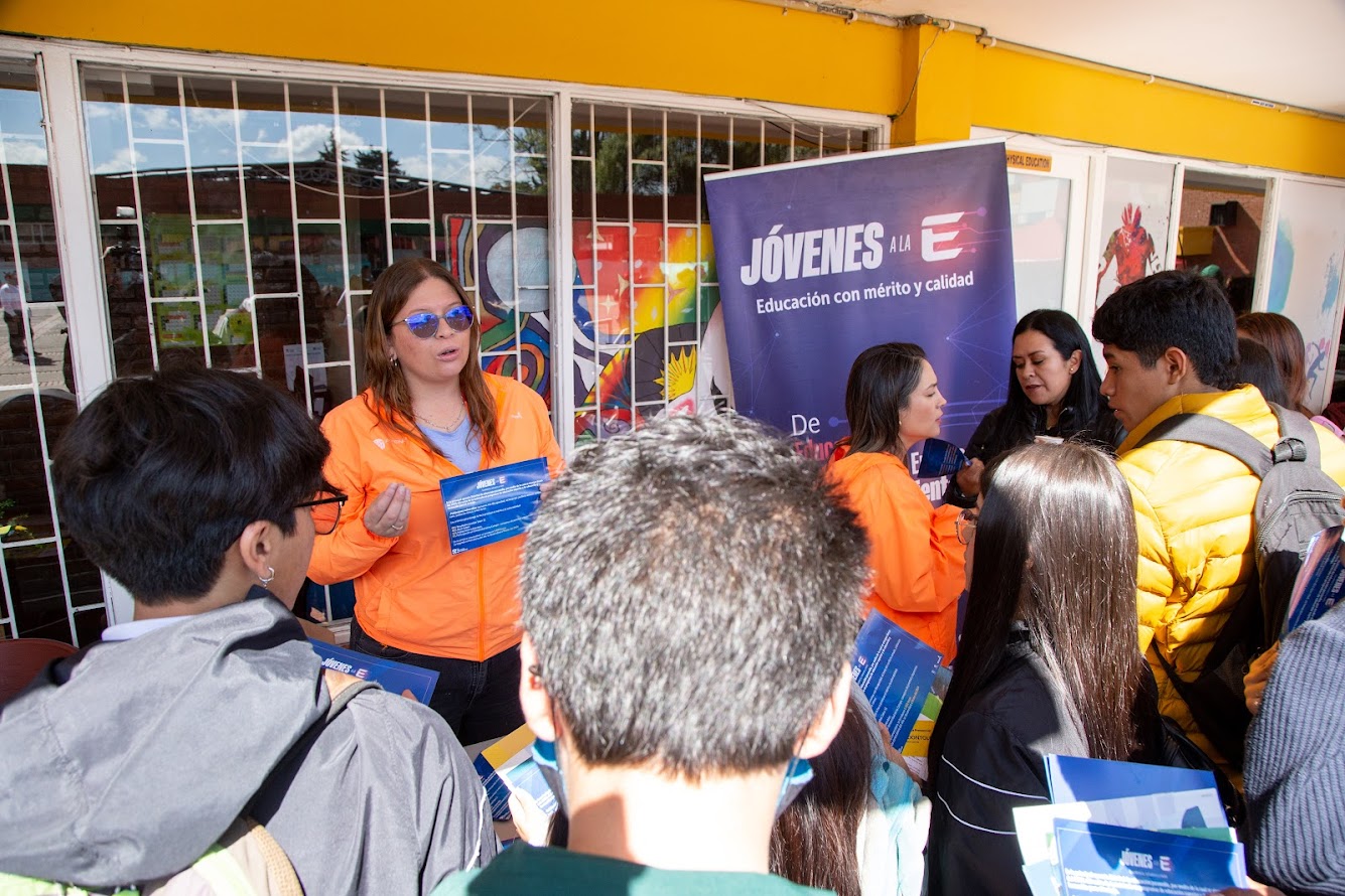 Polémico proyecto busca austeridad eliminando entidades de educación pública