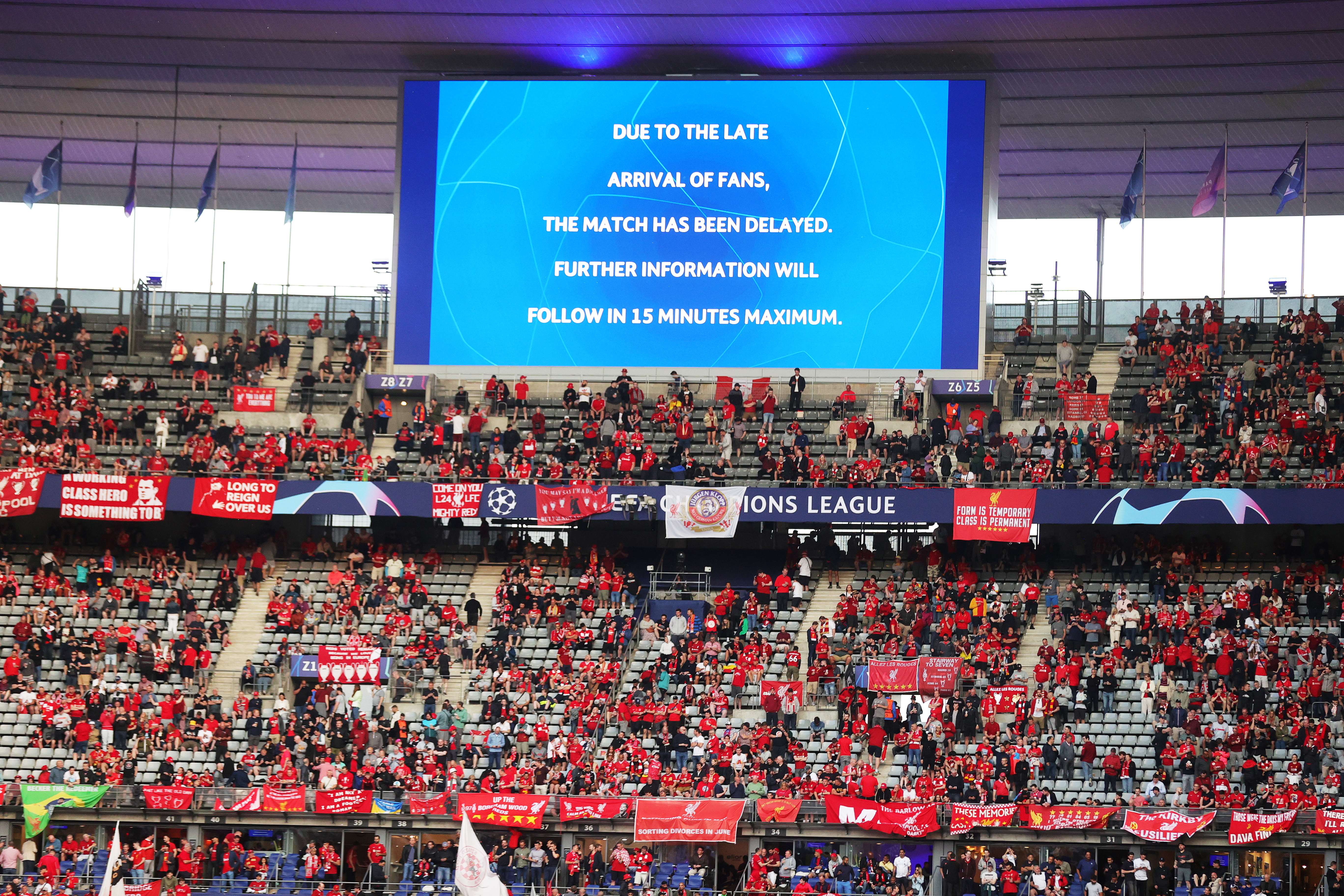 Saint-denis (France), 28/05/2022.- An announcemnt for the delayed kick-off of the UEFA Champions League final between Liverpool FC and Real Madrid at Stade de France in Saint-Denis, near Paris, France, 28 May 2022. (Liga de Campeones, Francia) EFE/EPA/FRIEDEMANN VOGEL