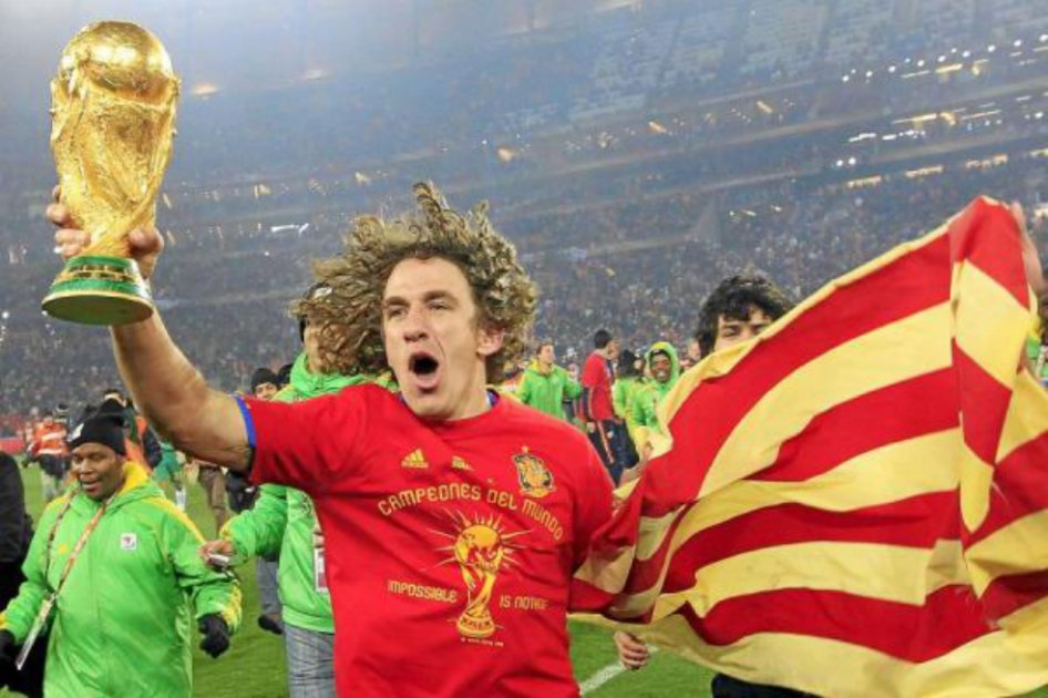 Carles Puyol entregará la copa del mundo al campeón de Brasil 2014