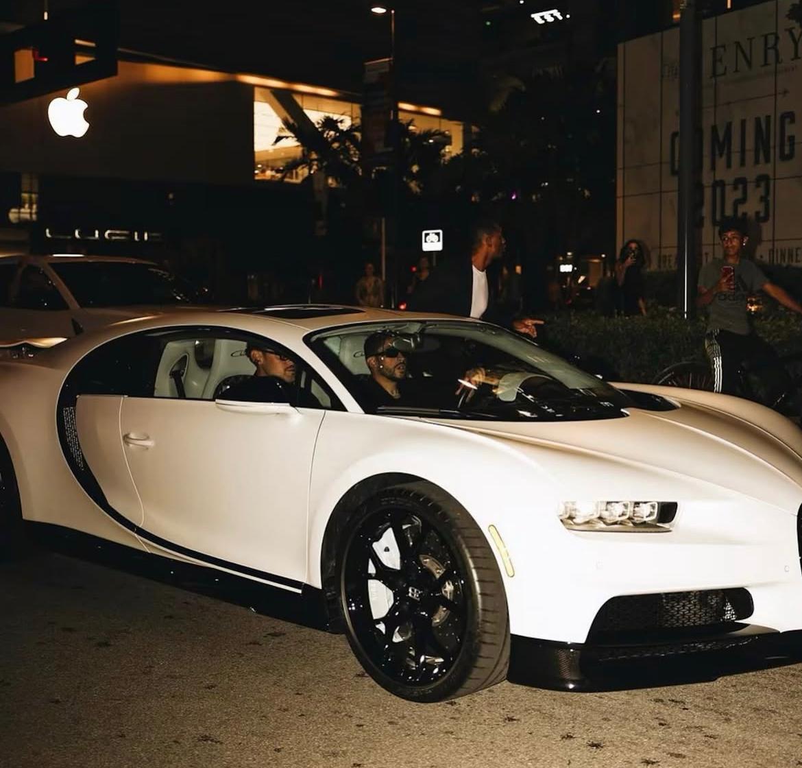 Bad Bunny y su colección de carros: estos son los favoritos del cantante