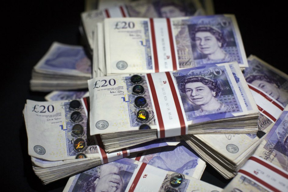 Miedo a ‘brexit’ lleva a la libra a su peor trimestre desde 2009