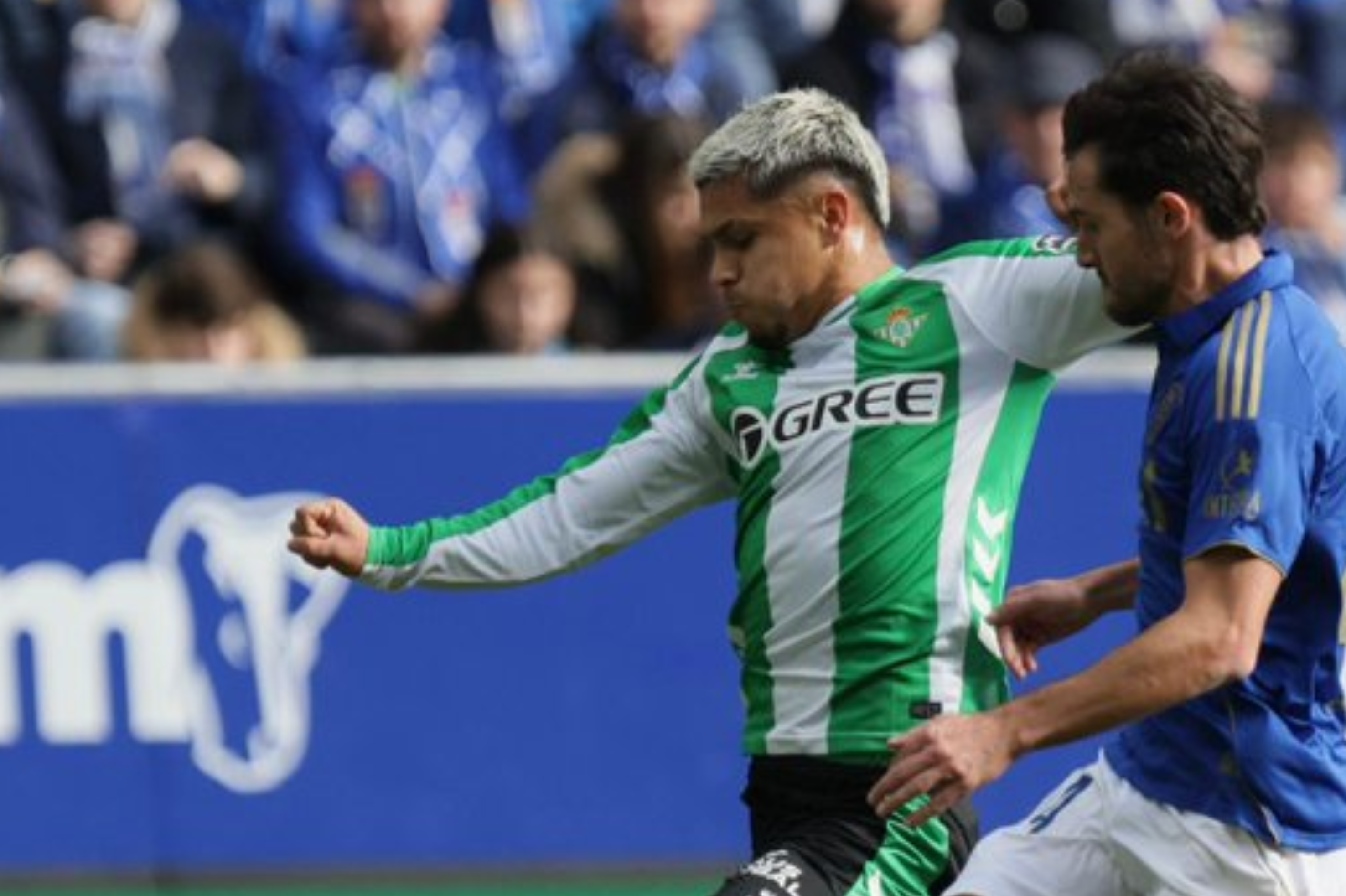 Cucho Hernández hizo un partidazo con el Betis en España, pero se lesionó: ¿qué le pasó?