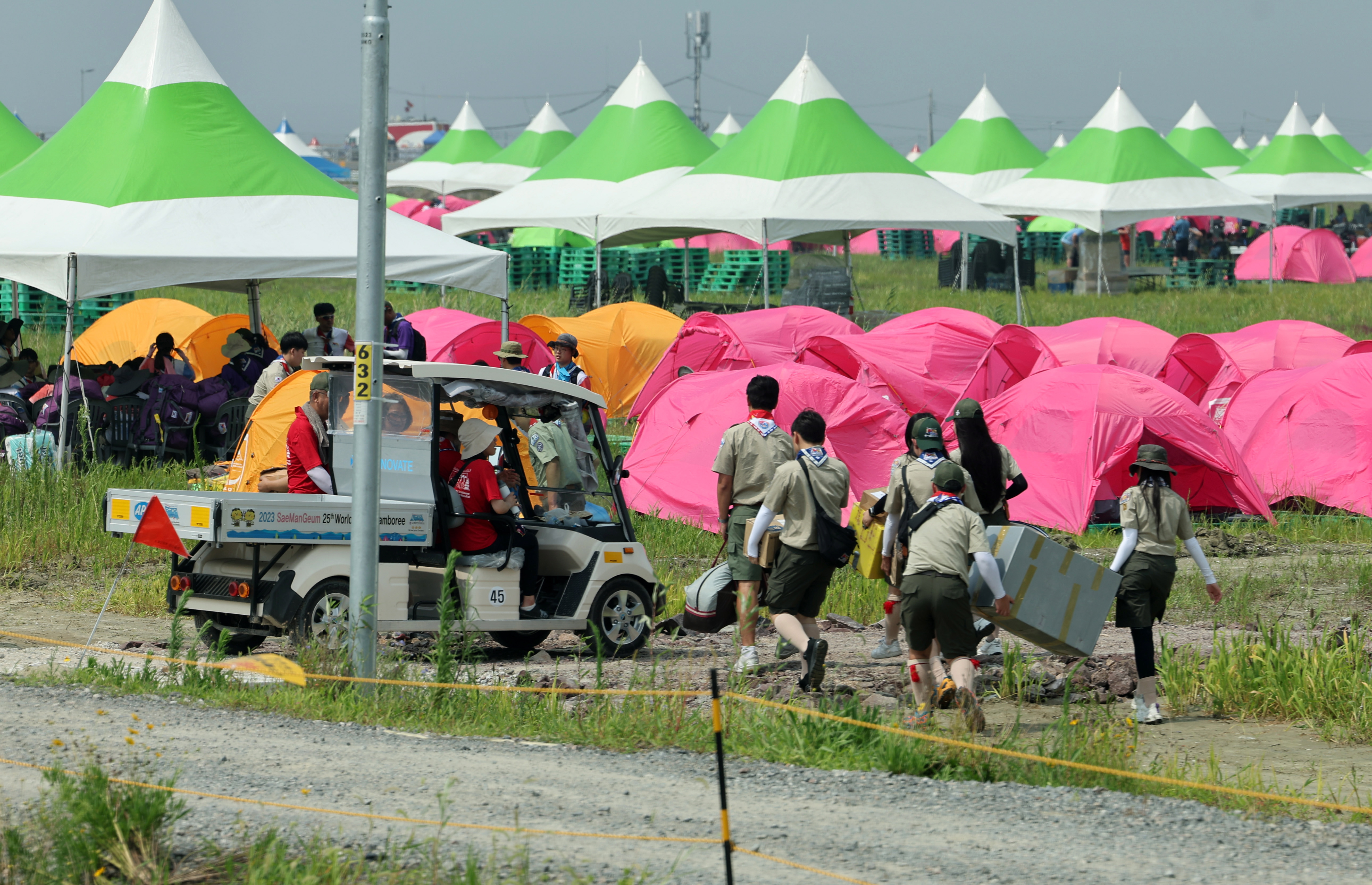 El congreso de niños “scouts” que se arruinó por la ola de calor en Corea del Sur