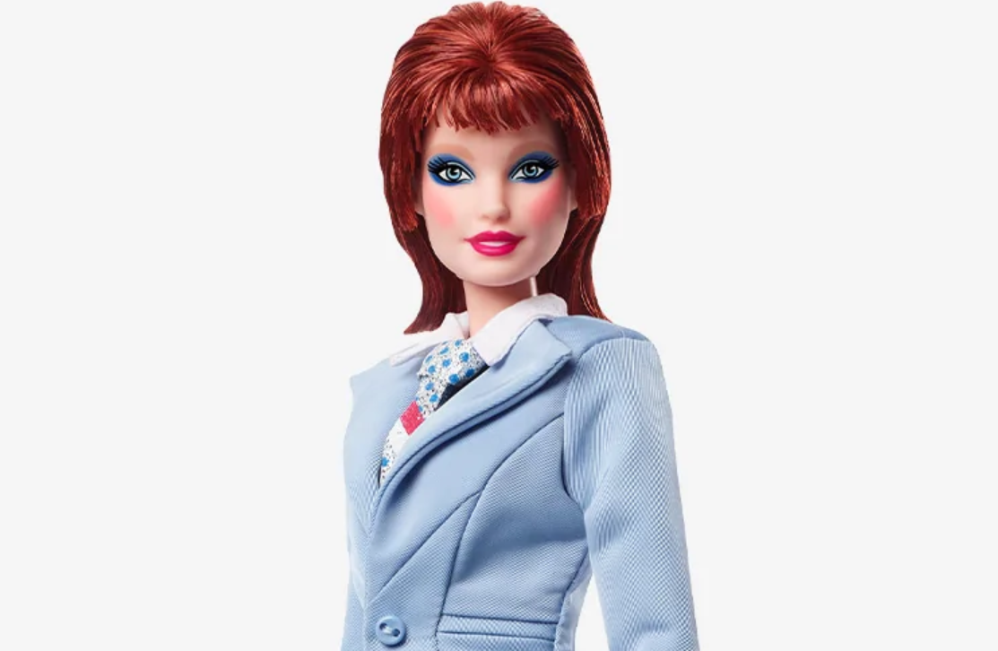 El estilo del inmortal: Mattel lanza su segunda Barbie inspirada en David Bowie