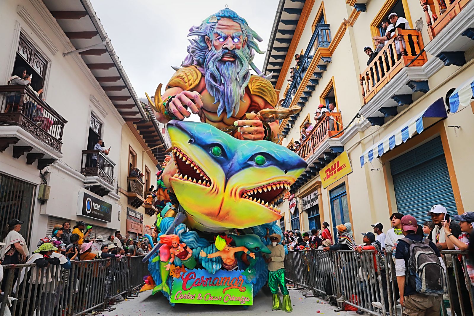 Carnaval de Negros y Blancos de Pasto, Desfile Magno del 6 de enero