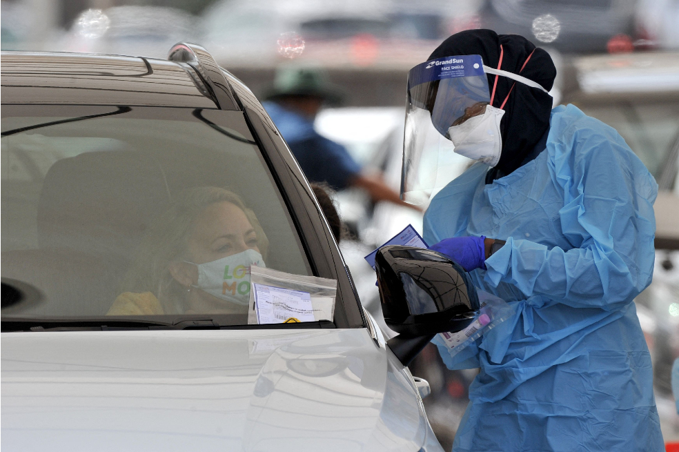 Ayer fue España, hoy son Australia y Francia: el coronavirus está batiendo récord