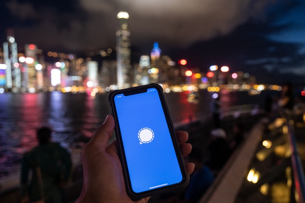 Brian Acton, el cofundador de WhatsApp, es el nuevo CEO de Signal
