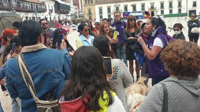 Clan del Golfo amenaza a lideresa de Tunja que había sido atacada con ácido