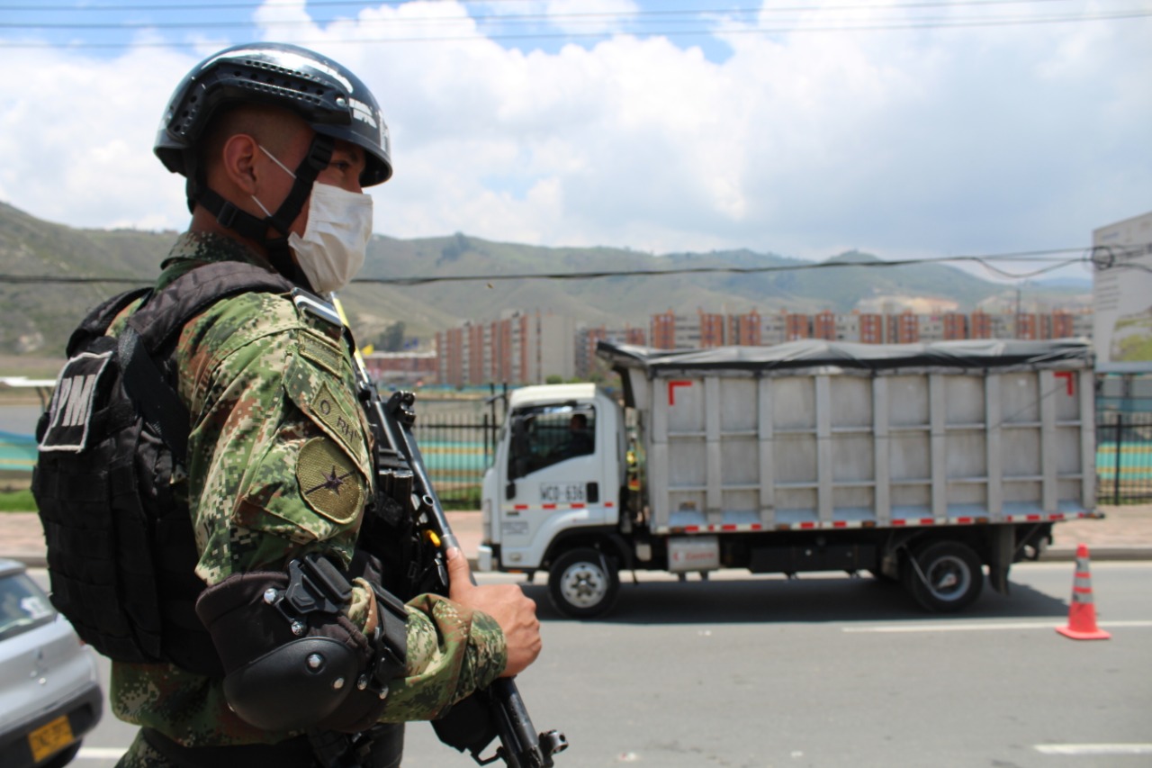 «No se ha medido que los policías también pueden contagiarse», dice experto en seguridad