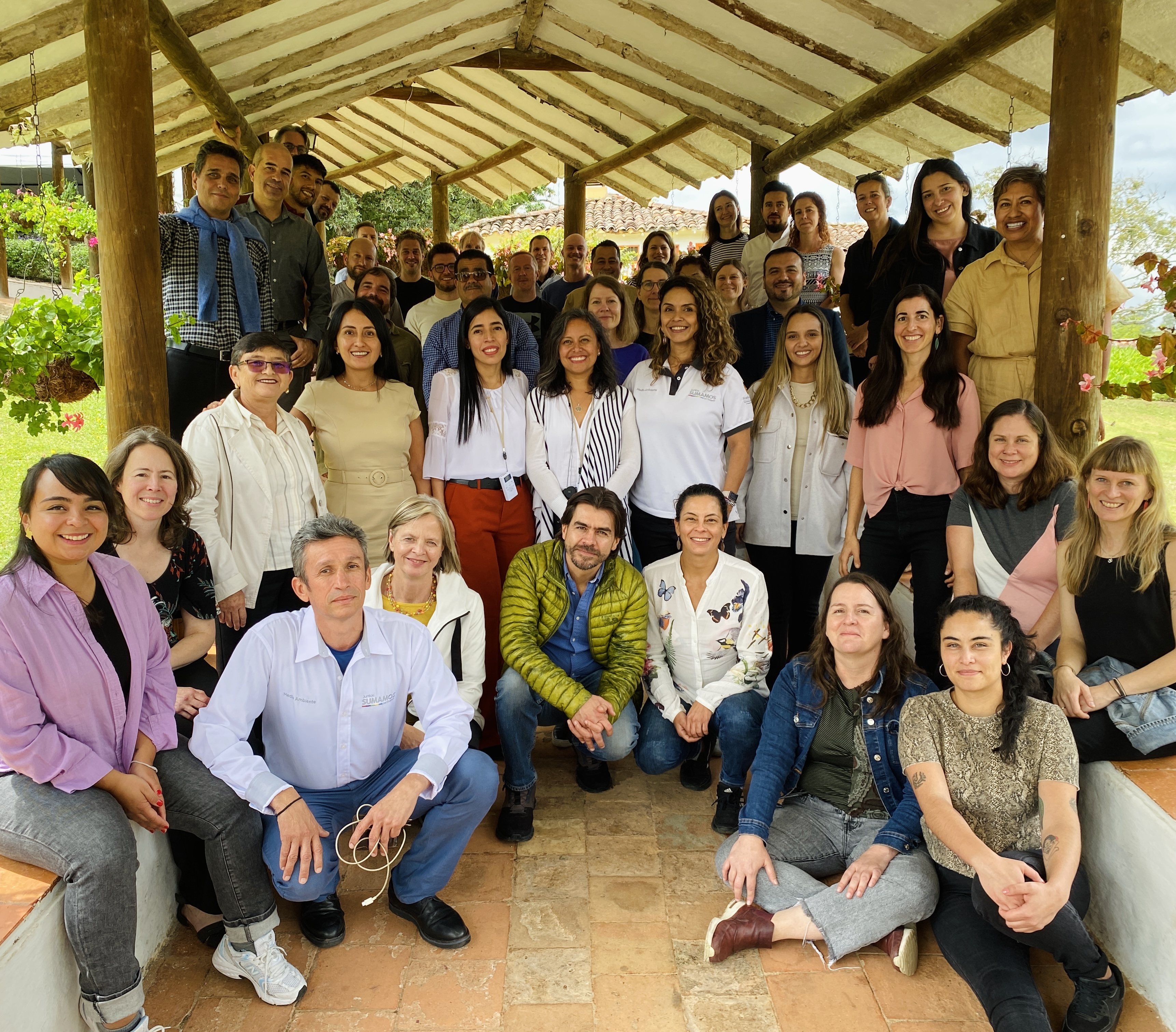 ●	Con el objetivo de trabajar en estos retos, expertos y mandatarios están reunidos en el Evento Anual del Consorcio INTERLACE en Rionegro y en el Evento Ciudades por la Naturaleza, en Envigado, Antioquia, del 20 al 25 de noviembre.