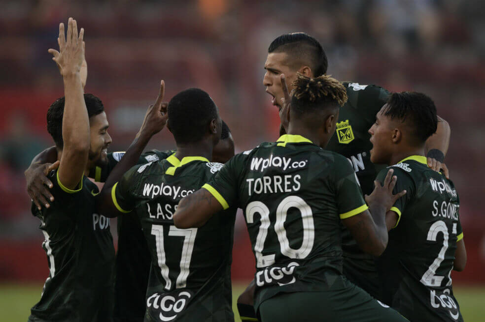Nacional empató con Huracán y avanzó en la Copa Suramericana