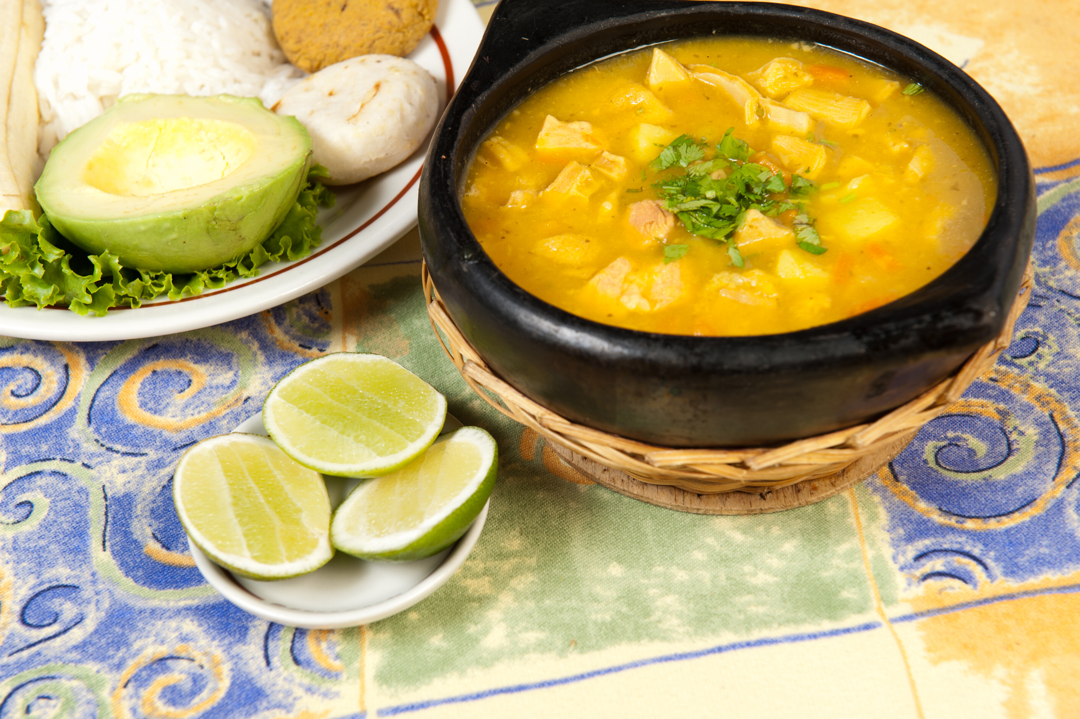 Aquí está la receta para hacer un sabroso mondongo colombiano