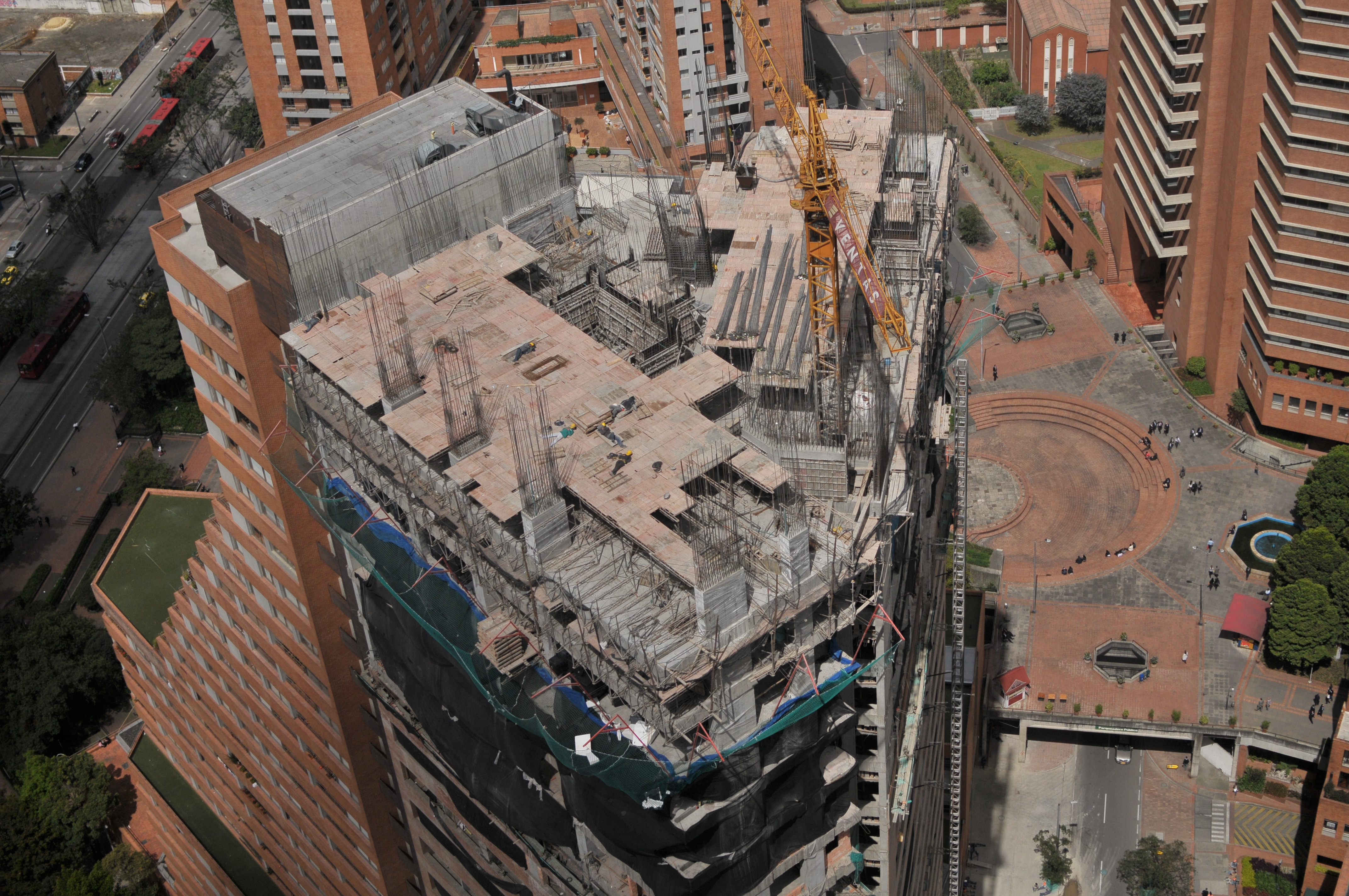 Futbolista murió al caer al vacío desde un piso seis en Bogotá: esto se sabe