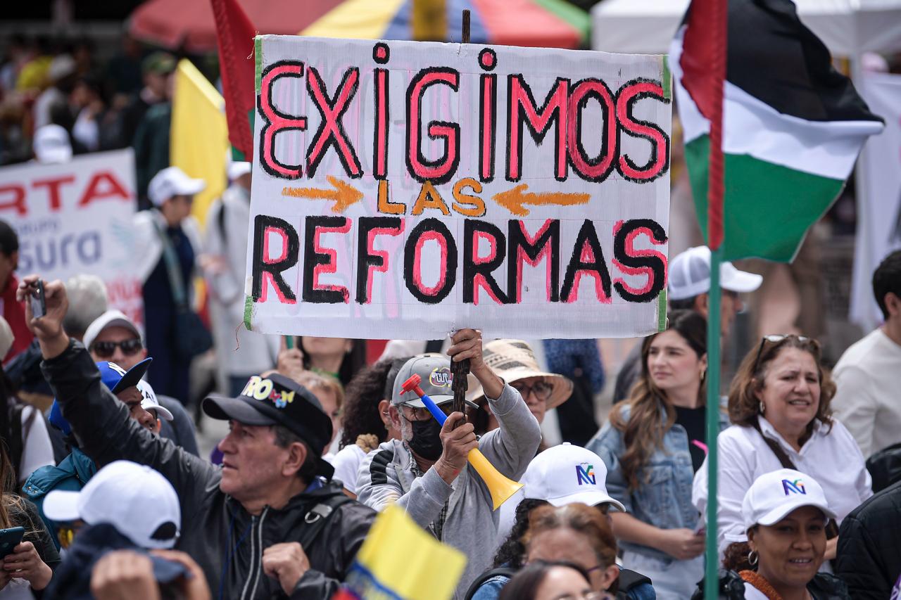 El apoyo a las reformas propuestas por el gobierno jugó un papel protagónico durante las movilizaciones.