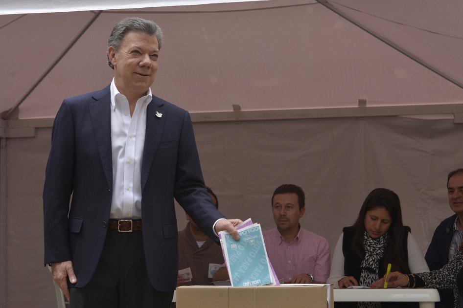 Santos invita a los colombianos a votar a conciencia por los candidatos más honestos