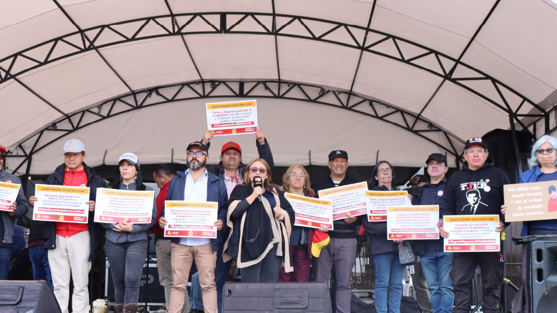 Docentes de Bogotá continúan en paro: Secretaría de Educación rechazó bloqueos