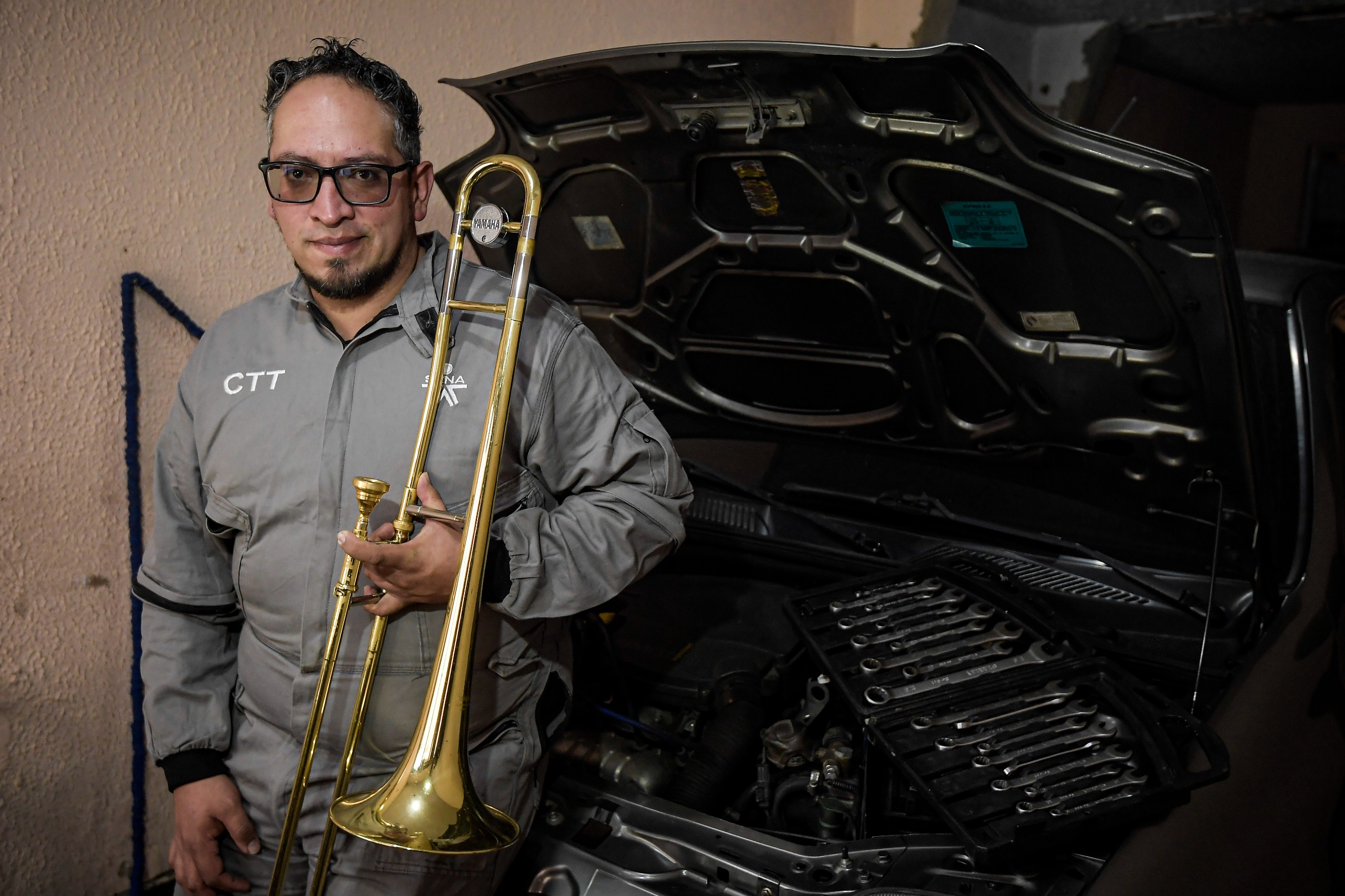 Del ruido del taller al eco del jazz: la segunda vida de un trombonista bogotano