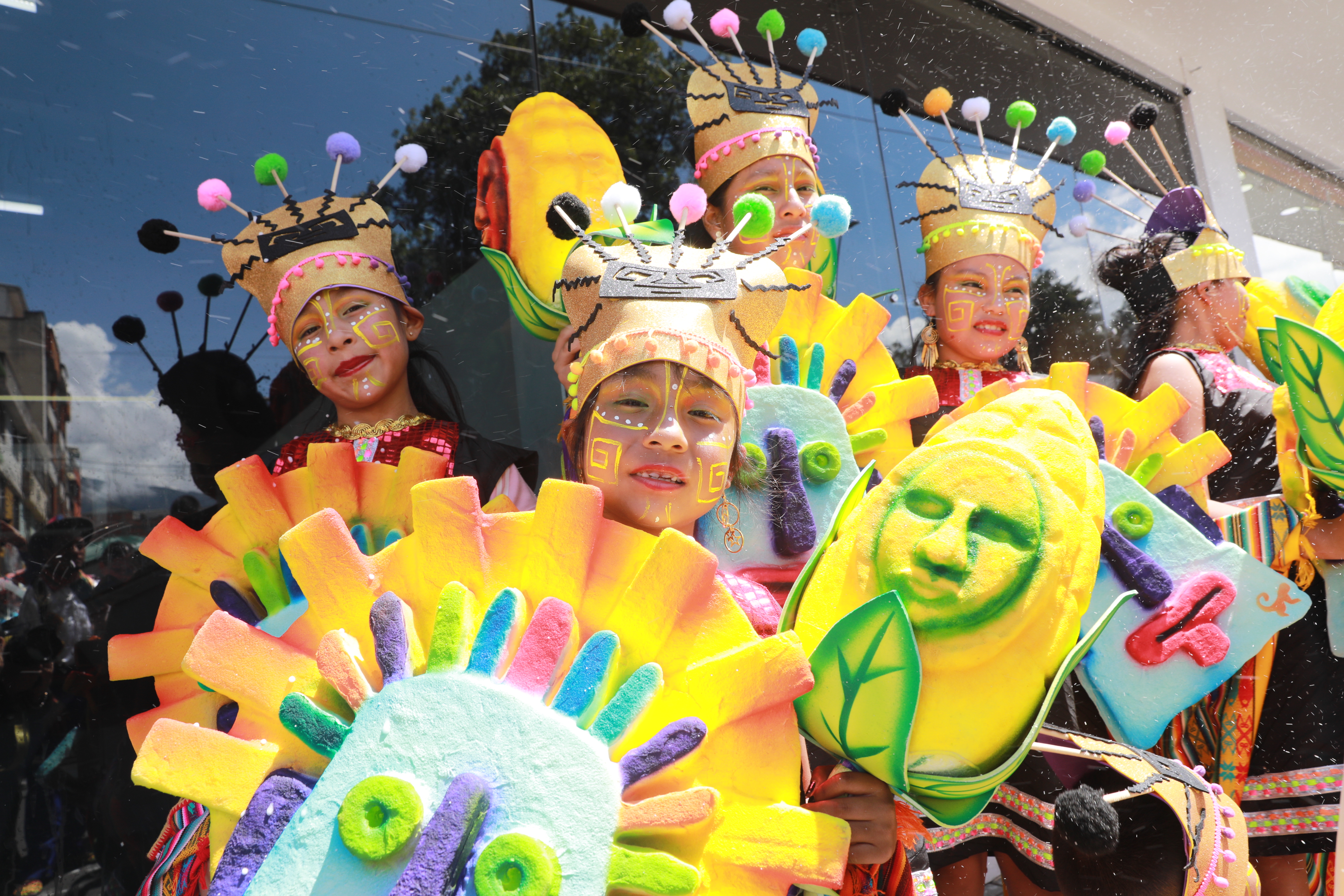 Carnavalito en Pasto: los más pequeños se tomaron el Carnaval de Negros y Blancos