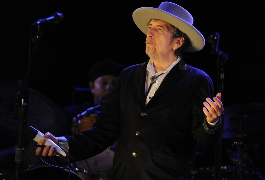Bob Dylan: los críticos «se pueden podrir en el infierno»