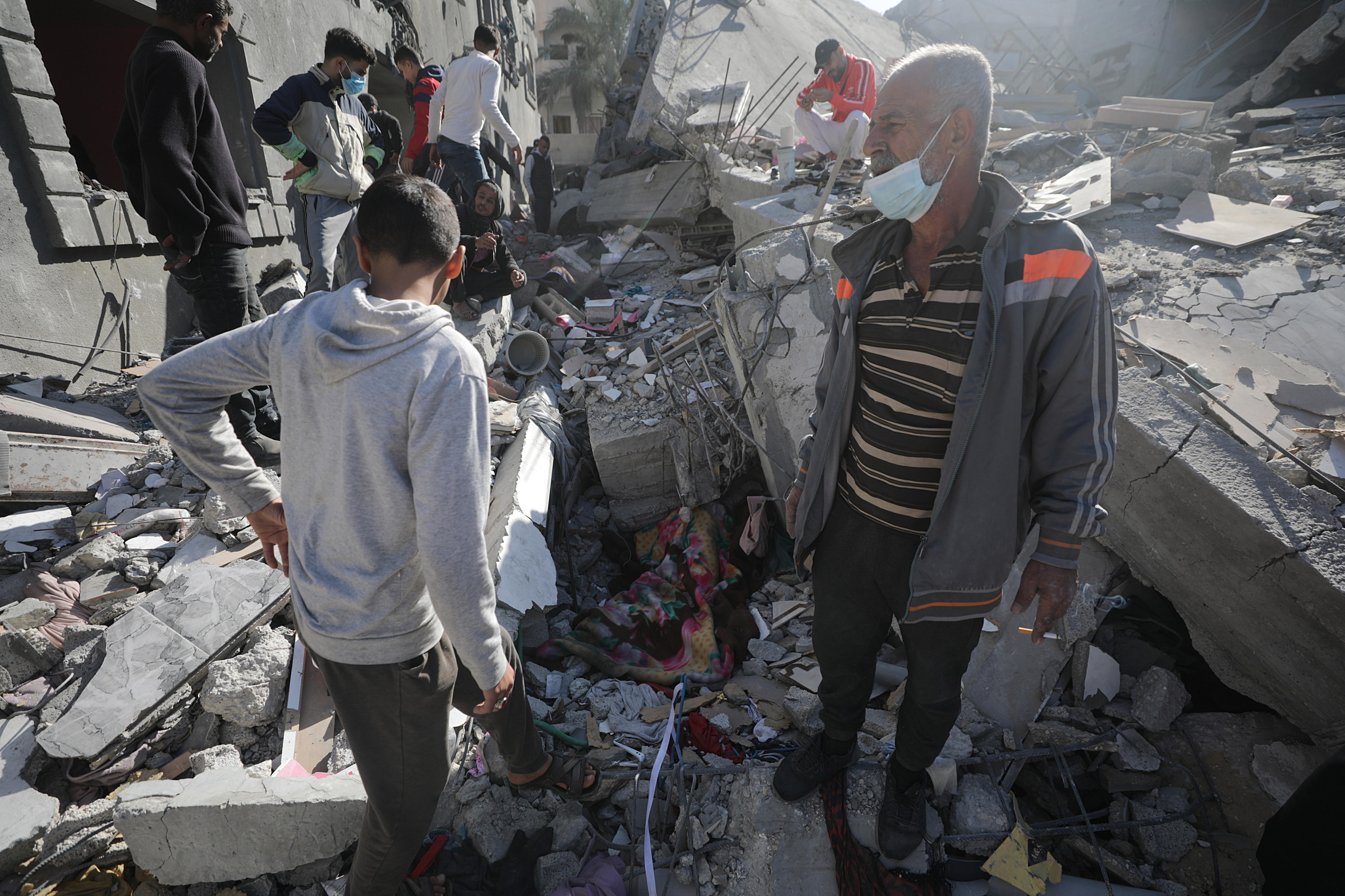 Unas nuevas negociaciones sobre Gaza parecen lejanas, según representantes en Catar