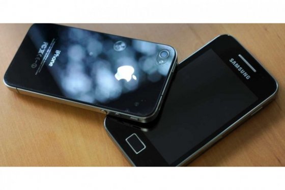 Samsung y Apple hacen las paces, menos en EEUU