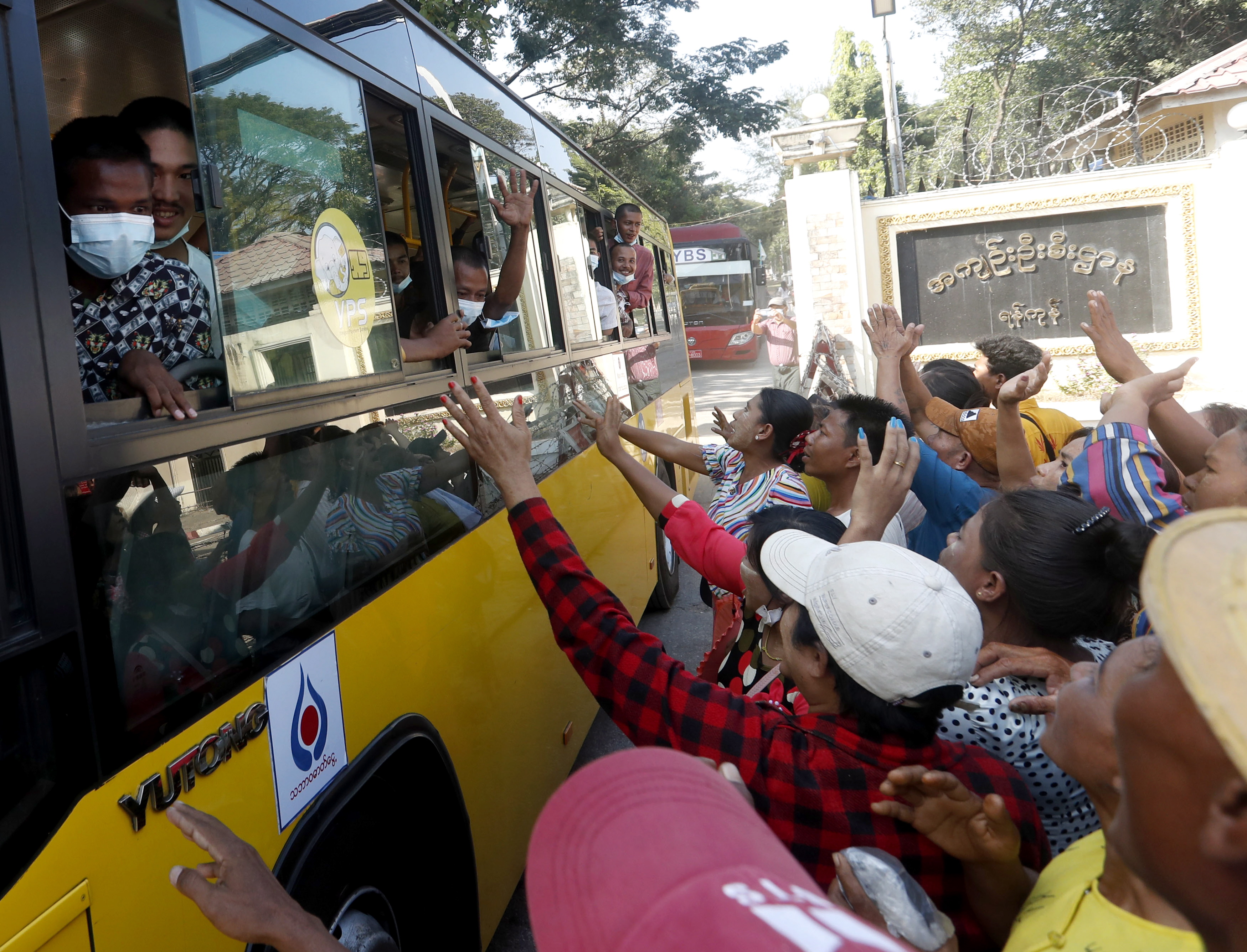 La junta militar promete elecciones “libres y justas” en Birmania