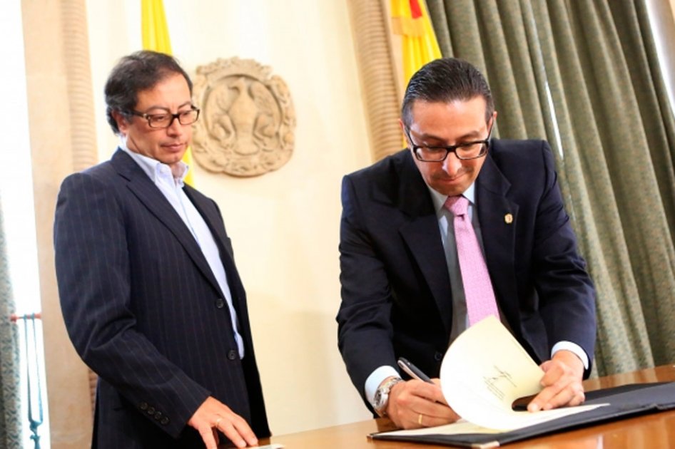 Universidad Distrital tiene nuevo rector