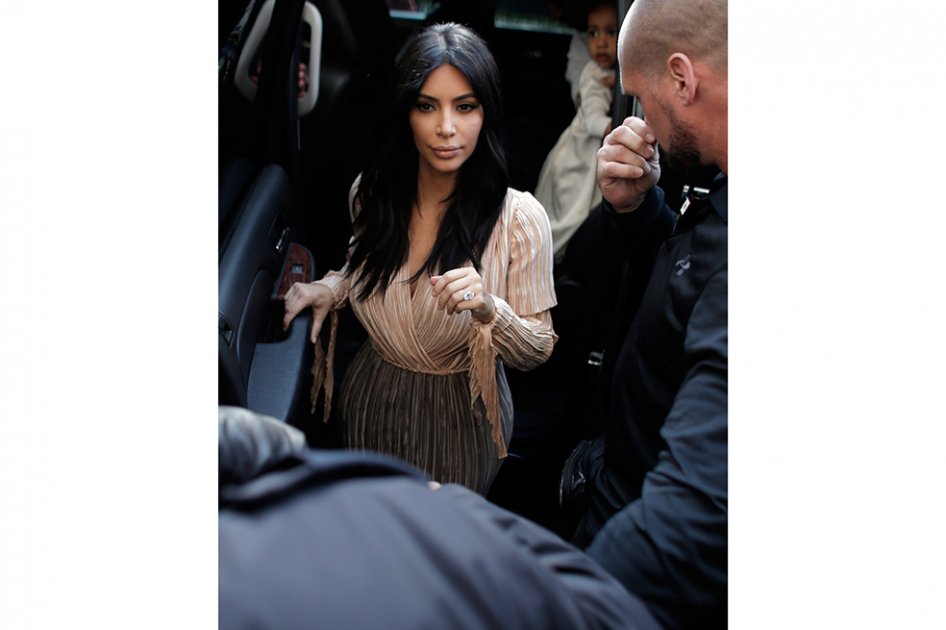Detenidos por robo a Kim Kardashian en París «reconocieron» participación
