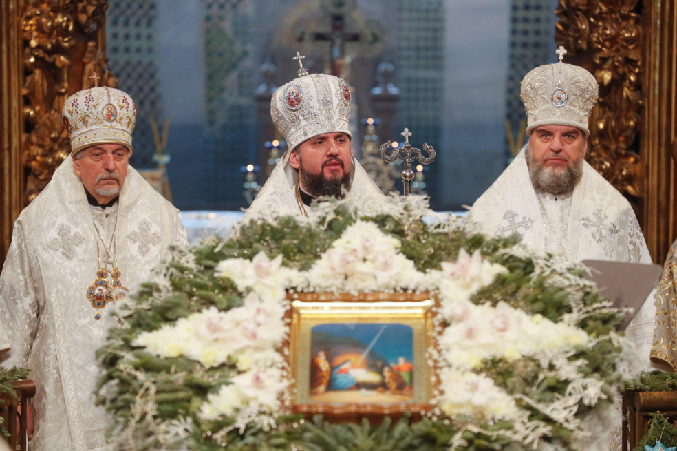 El trasfondo político del divorcio entre la iglesia de Ucrania y de Rusia