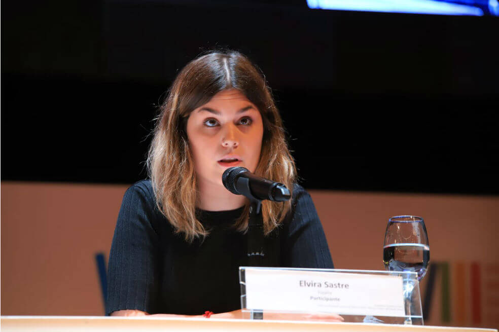 El poema con el que Elvira Sastre estremeció al auditorio del Congreso de la lengua en Córdoba